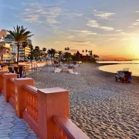 Benalbeach. 1º Linea De Playa. Apartament *